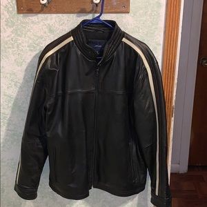 MAX black leather jacket